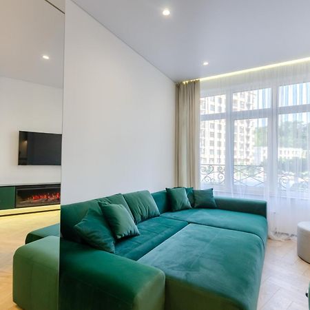 Petrovdom 02-76B Luxury Living In Rc Pechersk Plaza, Mykhaila Boichuka 19-А เคียฟ ภายนอก รูปภาพ