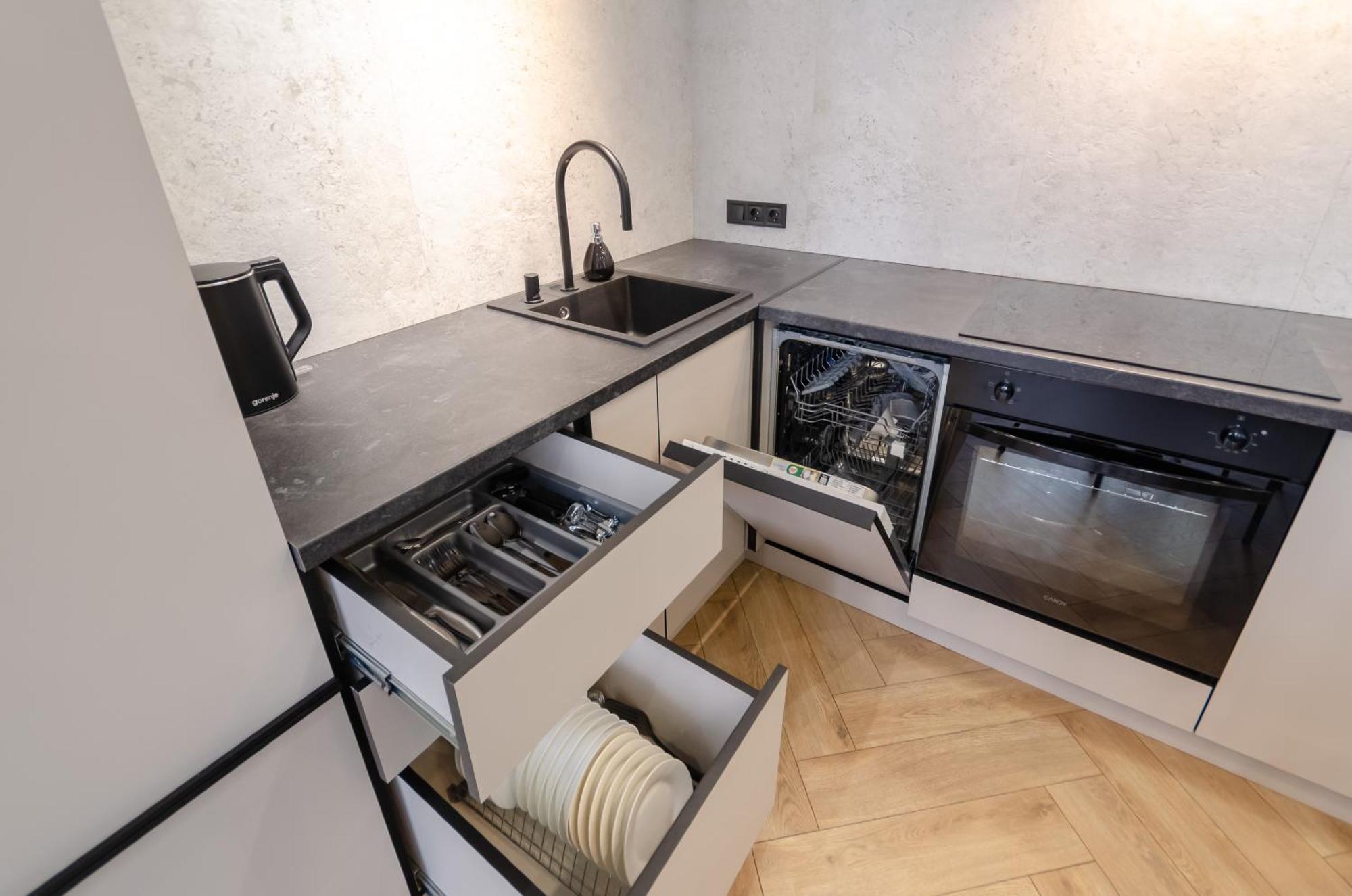 Petrovdom 02-76B Luxury Living In Rc Pechersk Plaza, Mykhaila Boichuka 19-А เคียฟ ภายนอก รูปภาพ