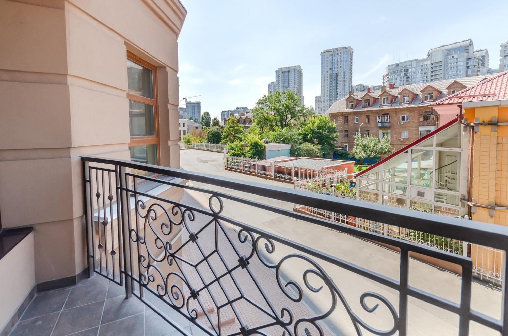 Petrovdom 02-76B Luxury Living In Rc Pechersk Plaza, Mykhaila Boichuka 19-А เคียฟ ภายนอก รูปภาพ